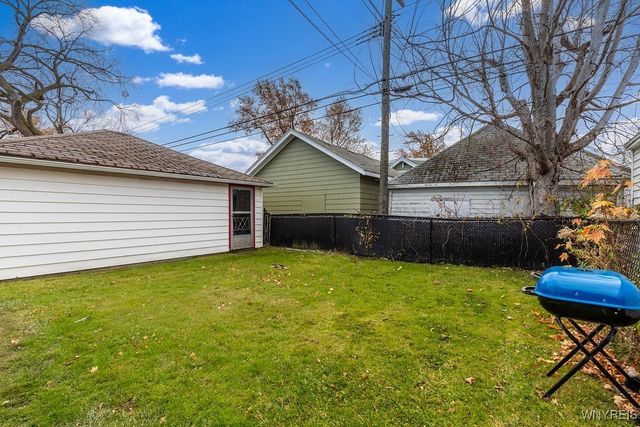 186 Pullman Avenue, Tonawanda, NY 14217