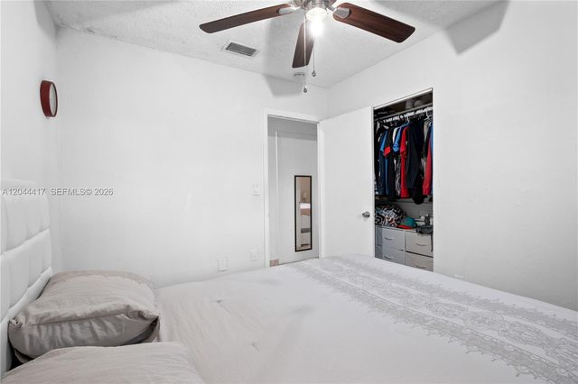 5631 NW 174th Dr, Miami Gardens, FL 33055