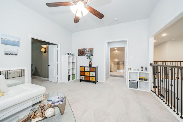 944 Highpoint Way, Roanoke, TX 76262