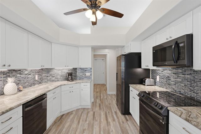 3 SEABRIDGE DRIVE, Ormond Beach, FL 32176