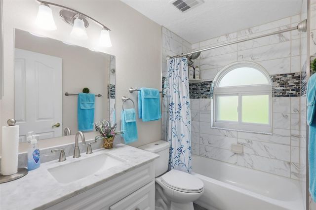 3 SEABRIDGE DRIVE, Ormond Beach, FL 32176