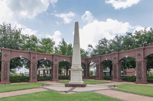 1423 Ralston Branch Way, Sugar Land, TX 77479