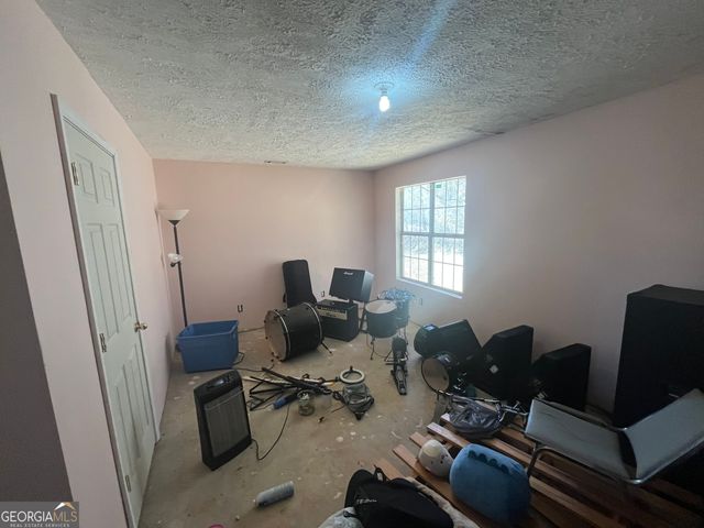 7061 Regency Lane, Mcdonough, GA 30253