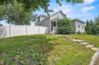 262 Huttleston Avenue, Fairhaven, MA 02719