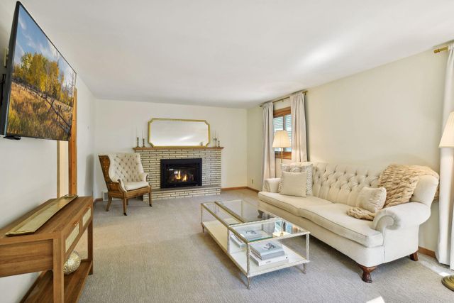4504 Rutledge Avenue, Edina, MN 55436