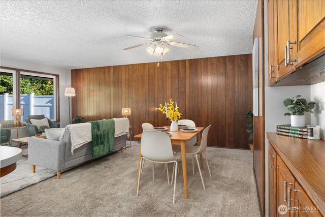 628 Russell Road, Snohomish, WA 98290