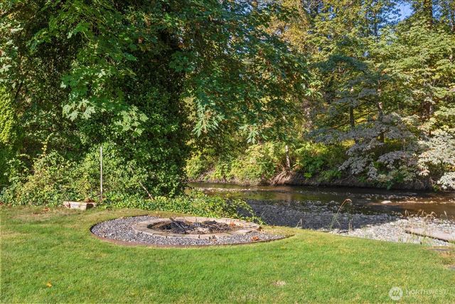 628 Russell Road, Snohomish, WA 98290