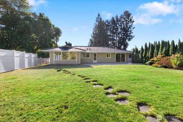 628 Russell Road, Snohomish, WA 98290