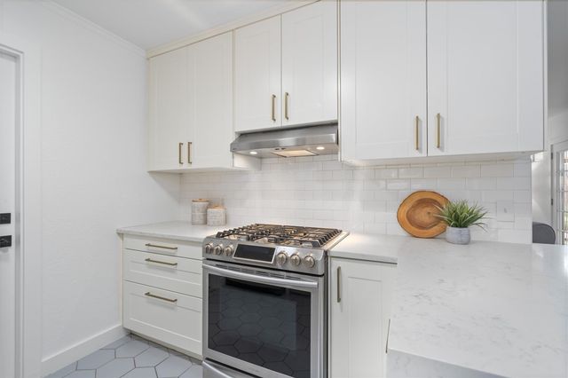 8436 Bangor BND, Austin, TX 78758