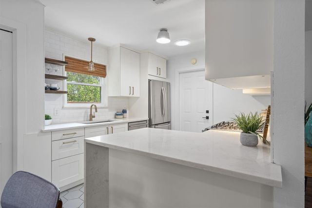 8436 Bangor BND, Austin, TX 78758