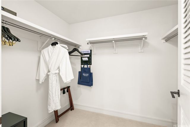 223 Saratoga Road 3710, Honolulu, HI 96815