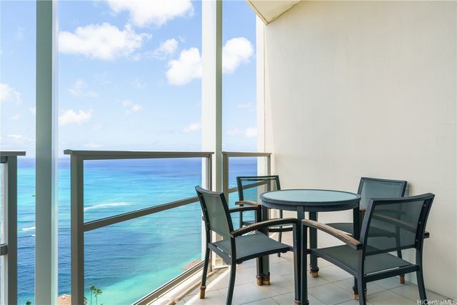 223 Saratoga Road 3710, Honolulu, HI 96815
