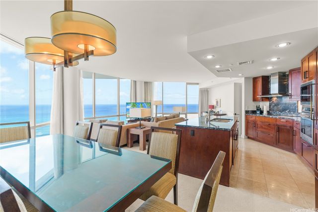 223 Saratoga Road 3710, Honolulu, HI 96815