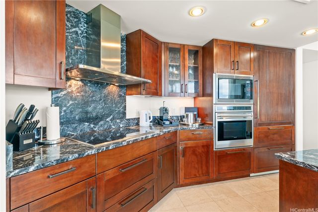223 Saratoga Road 3710, Honolulu, HI 96815