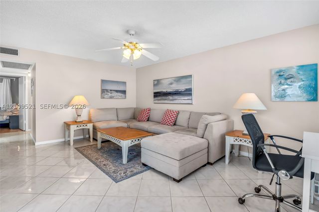 103 E Lyndhurst E 103, Deerfield Beach, FL 33442
