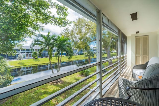103 E Lyndhurst E 103, Deerfield Beach, FL 33442