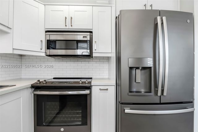 103 E Lyndhurst E 103, Deerfield Beach, FL 33442