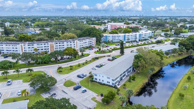 103 E Lyndhurst E 103, Deerfield Beach, FL 33442