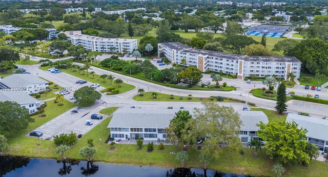 103 E Lyndhurst E 103, Deerfield Beach, FL 33442