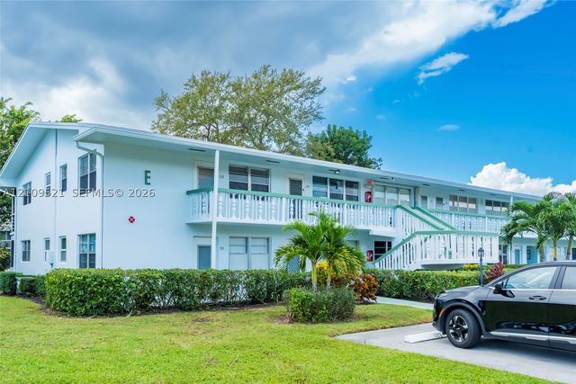 103 E Lyndhurst E 103, Deerfield Beach, FL 33442