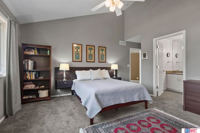 1216 Surfside Court, Lincoln, NE 68528