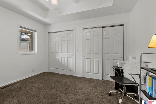 1216 Surfside Court, Lincoln, NE 68528