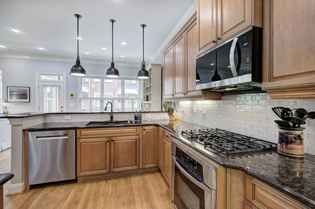 1230 Parkside Village Drive NW, Marietta, GA 30060