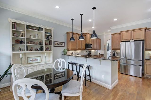 1230 Parkside Village Drive NW, Marietta, GA 30060