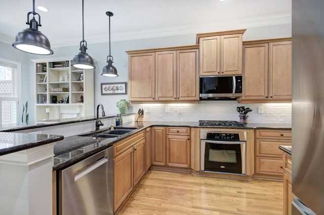 1230 Parkside Village Drive NW, Marietta, GA 30060