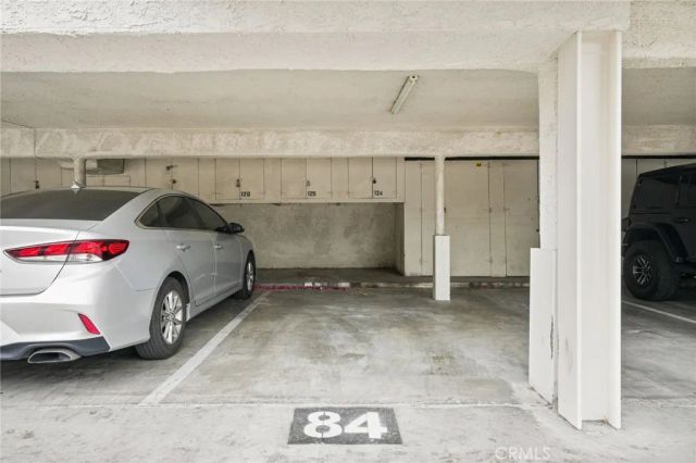 8601 International Avenue 234, Canoga Park, CA 91304