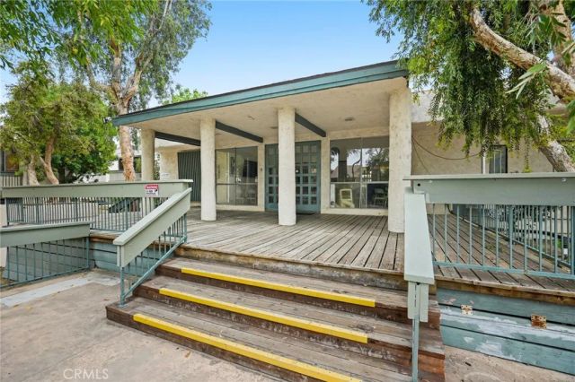 8601 International Avenue 234, Canoga Park, CA 91304