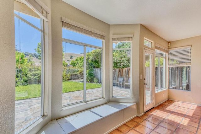 21041 Country Park Road, Salinas, CA 93908
