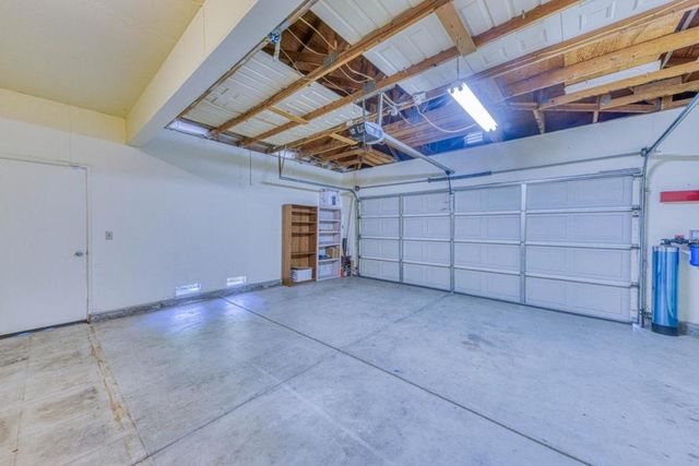21041 Country Park Road, Salinas, CA 93908
