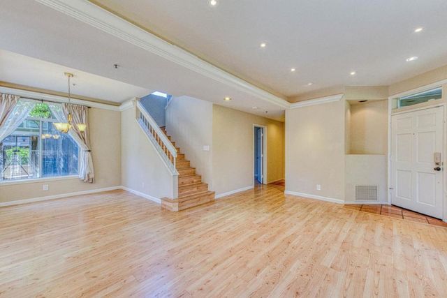 21041 Country Park Road, Salinas, CA 93908