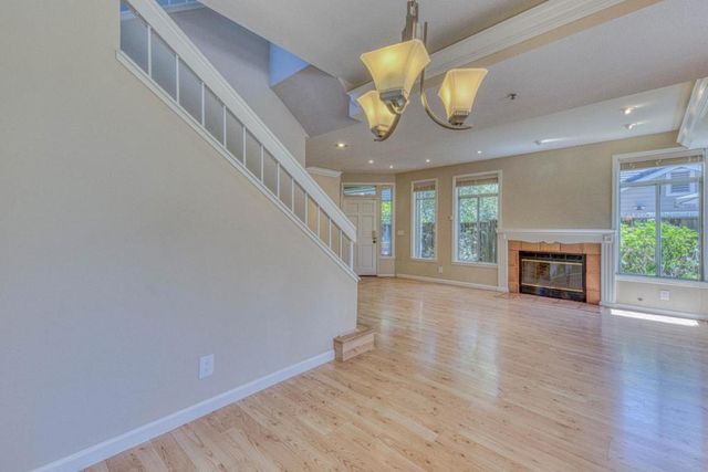 21041 Country Park Road, Salinas, CA 93908