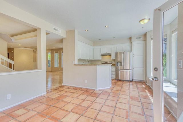 21041 Country Park Road, Salinas, CA 93908