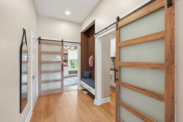 13516 TRAVILAH RD, North Potomac, MD 20878