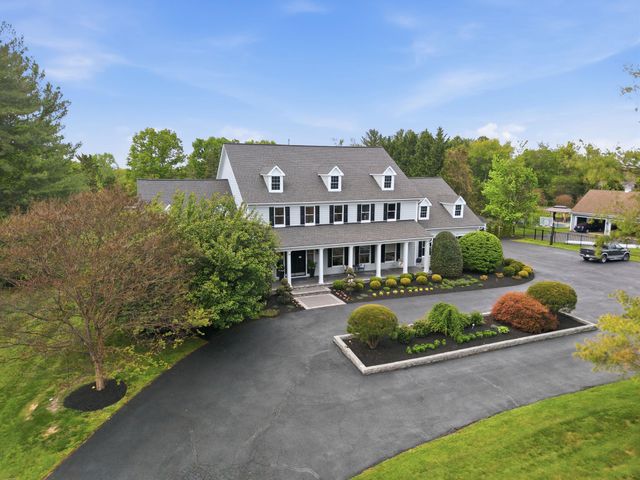 13516 TRAVILAH RD, North Potomac, MD 20878