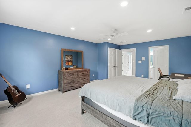 13516 TRAVILAH RD, North Potomac, MD 20878