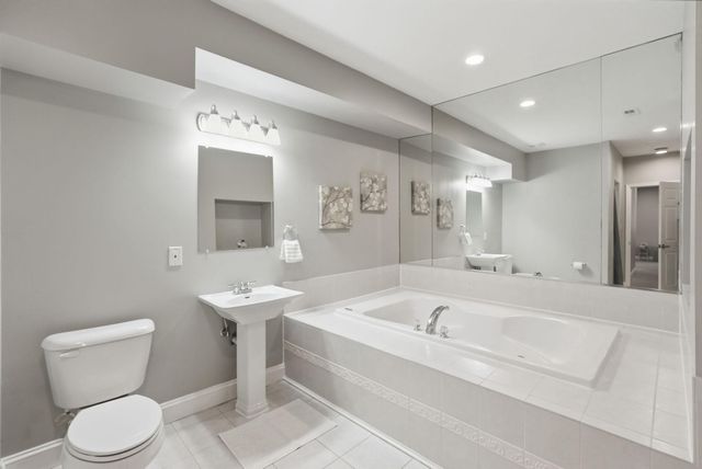 13516 TRAVILAH RD, North Potomac, MD 20878