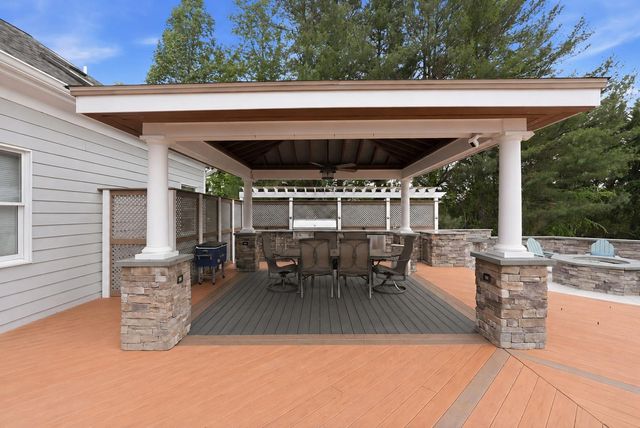 13516 TRAVILAH RD, North Potomac, MD 20878