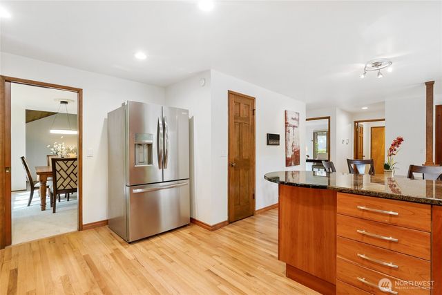 3903 142nd Place NE, Bellevue, WA 98007