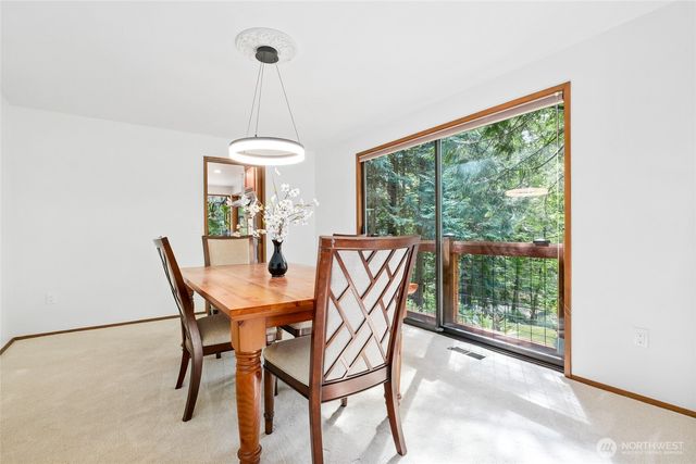 3903 142nd Place NE, Bellevue, WA 98007