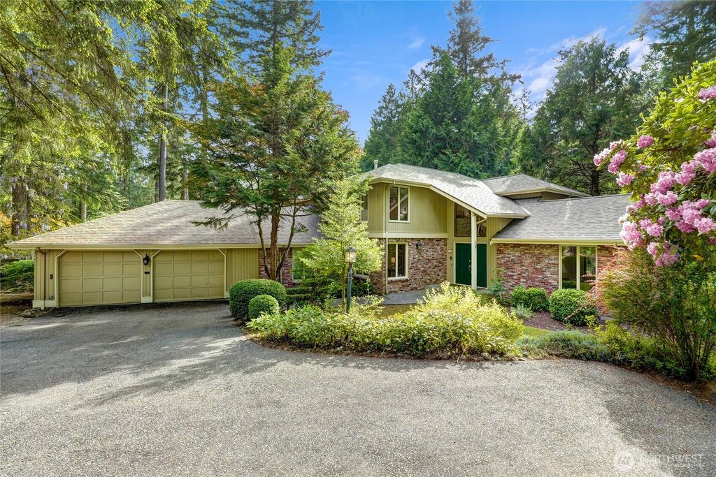 3903 142nd Place NE, Bellevue, WA 98007