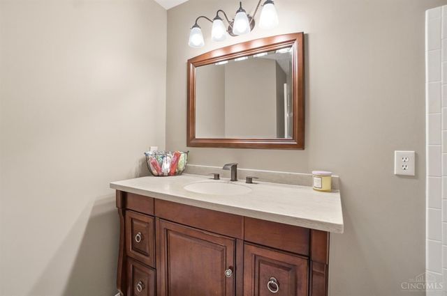 4019 Fieldsedge Drive, Mason, OH 45040