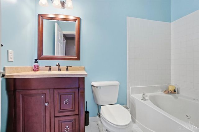 4019 Fieldsedge Drive, Mason, OH 45040