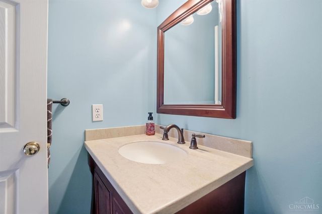 4019 Fieldsedge Drive, Mason, OH 45040