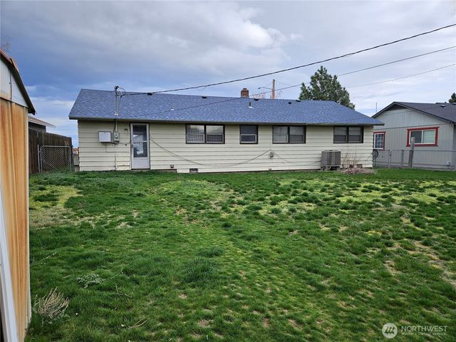 171 Ivy Street SE, Ephrata, WA 98823