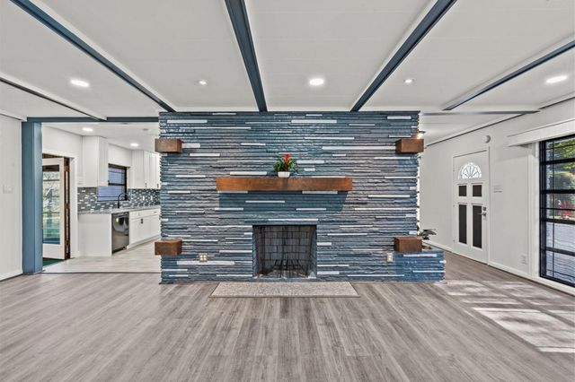 1407 Lamar Drive, La Marque, TX 77568