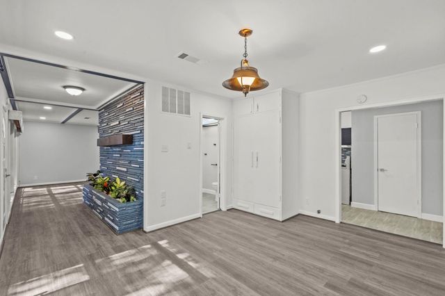 1407 Lamar Drive, La Marque, TX 77568